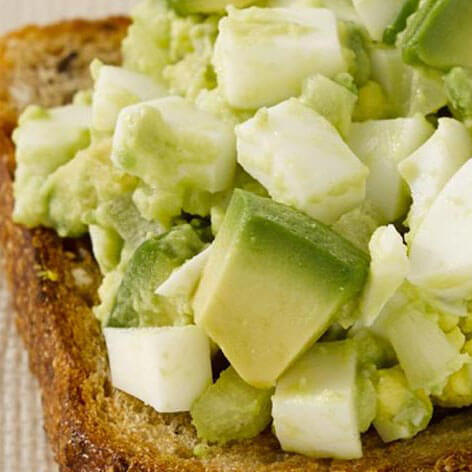Heart-Avocado Egg Salad
