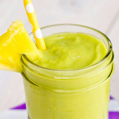 Heart-Healthy Avocado and Mango Kick-Starter Smoothie