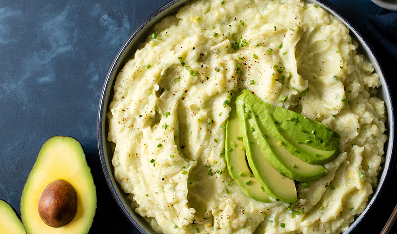 Creamy Avocado Garlic Mashed Potatoes